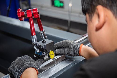 Услуги и поддержка