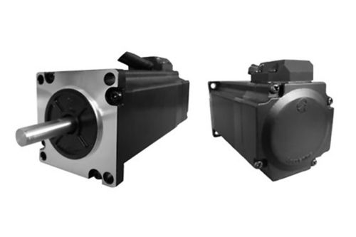 Оптоволоконный лазерный станок VF3015H (полностью закрытый лазерный резак с подводным столом)