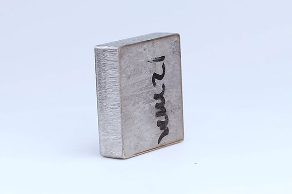 Оптоволоконный лазерный станок VF3015H (полностью закрытый лазерный резак с подводным столом)