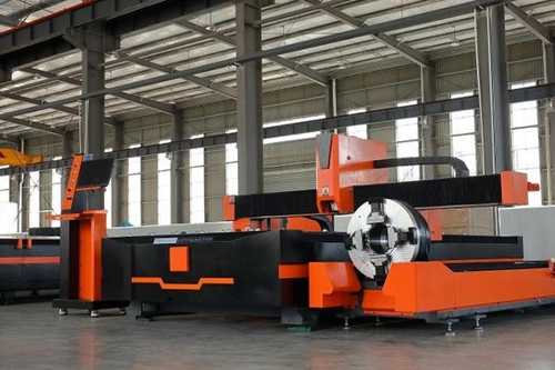 Лазерный станок для резки листового металла и труб