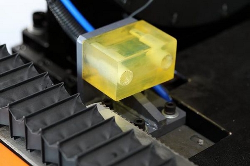 Лазерный станок для резки листового металла и труб