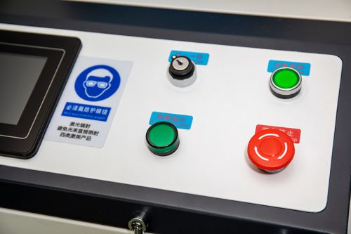 Аппарат ручной лазерной сварки